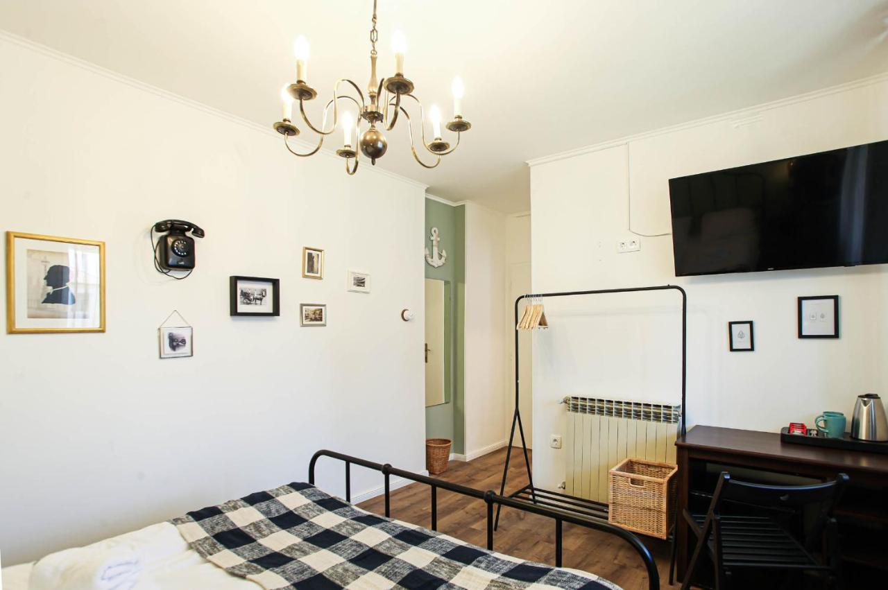 Sherlock'S Holidays Boutique Rooms Πορτορόζ Εξωτερικό φωτογραφία