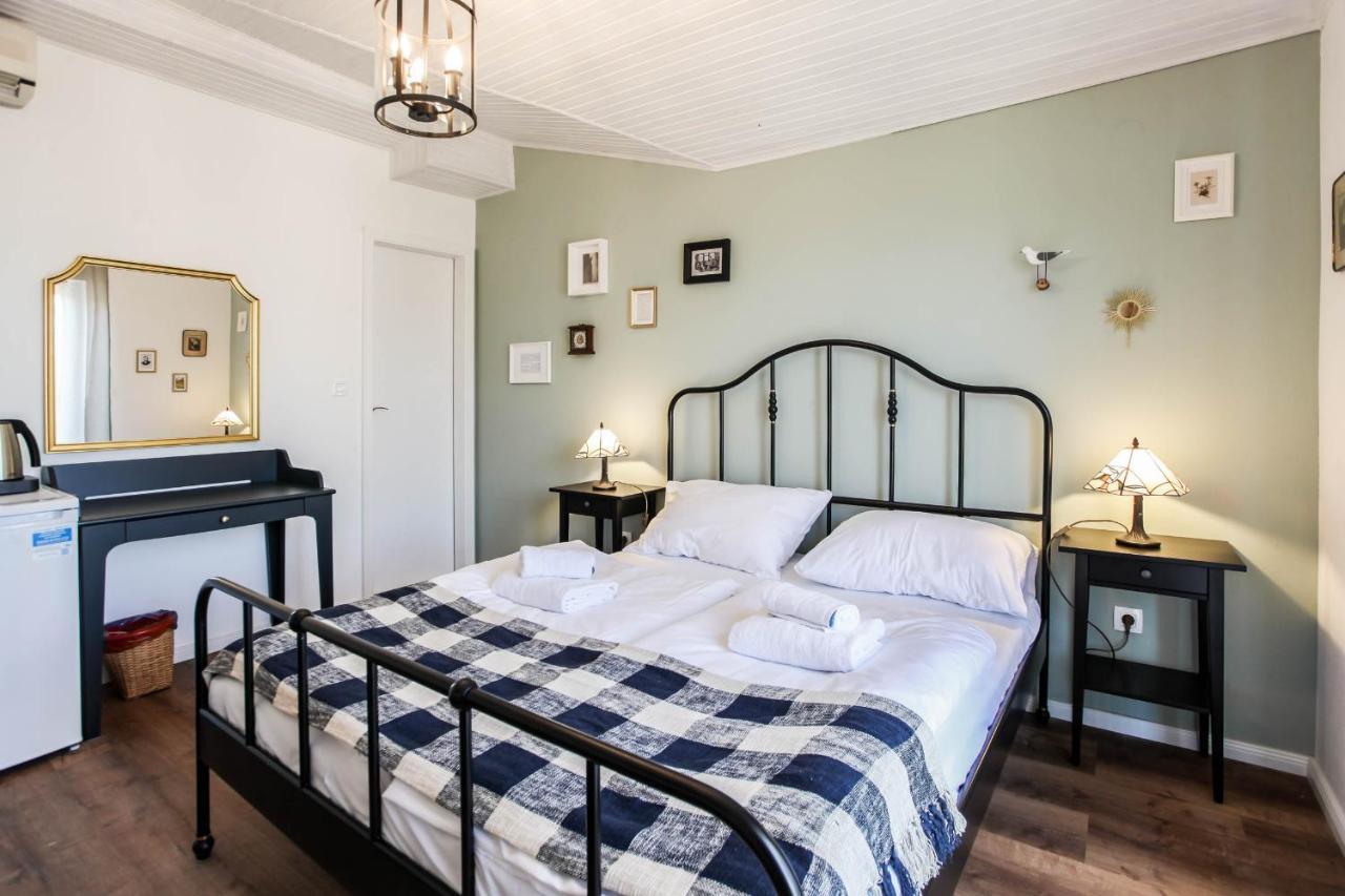 Sherlock'S Holidays Boutique Rooms Πορτορόζ Εξωτερικό φωτογραφία