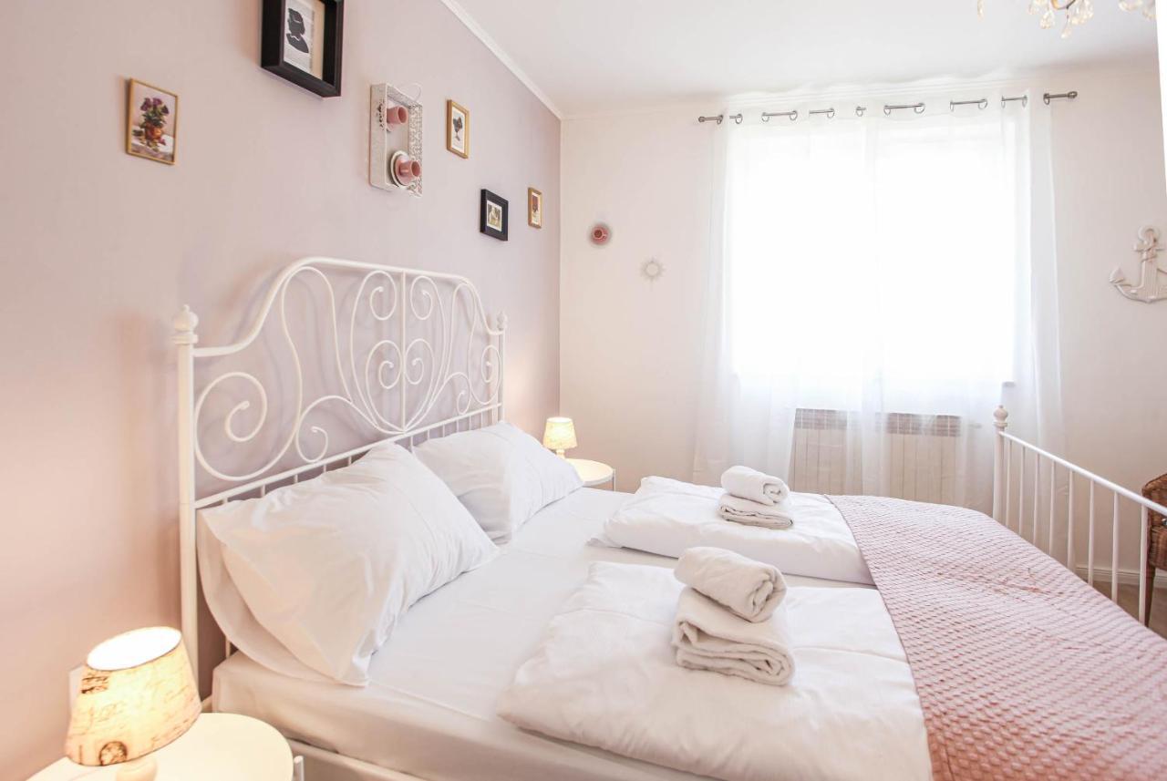 Sherlock'S Holidays Boutique Rooms Πορτορόζ Εξωτερικό φωτογραφία
